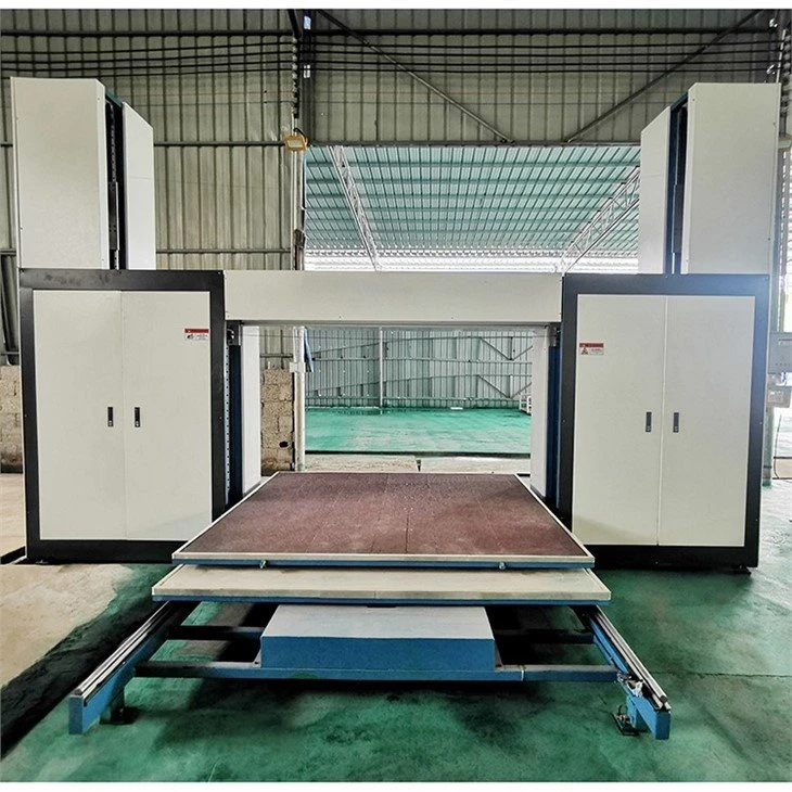 3D foam cutting machine